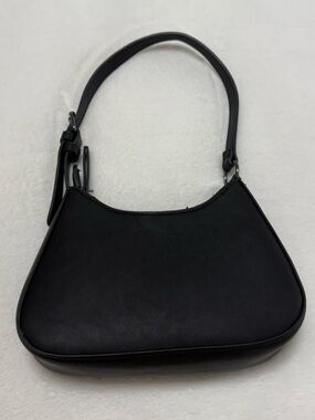 SHOULDER BAG Black Minimalist